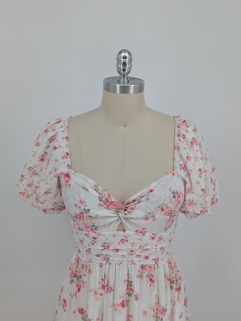 19962 Altar'd State Floral Maxi Dress White Pink size Medium bohemian summer - Picture 3 of 8